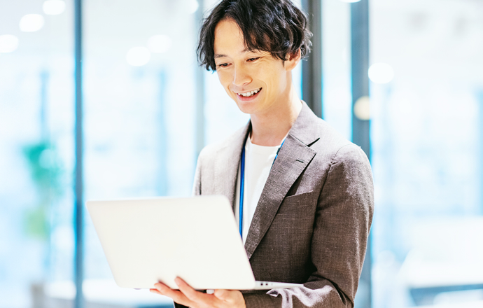 株式会社estieの正社員 営業職求人イメージ